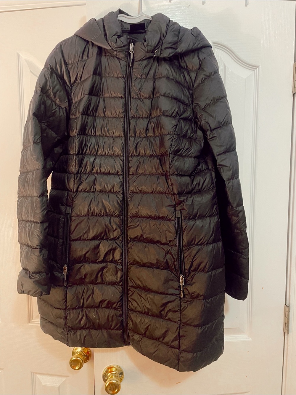 Women's Black Quilted Hooded Puffer Jacket
